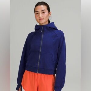 Lululemon Scuba Oversized Full-Zip in color Larkspur, Size XS/S